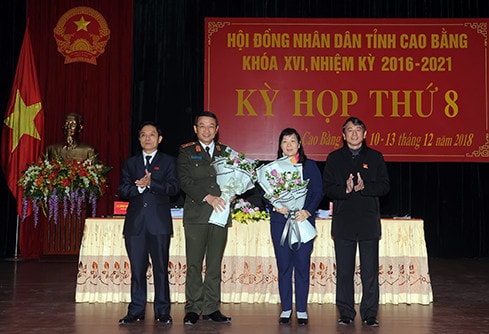 Bà Đàm Thu Hằng được bầu giữ chức vụ Chánh Văn phòng HĐND tỉnh nhiệm kỳ 2016 - 2021