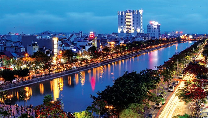 Hồ Tam Bạc được chỉnh trang hiện đại nhưng vẫn mang dấu ấn xưa