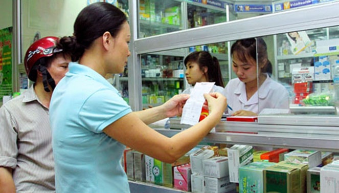 Cần nâng cao trách nhiệm của các bác sĩ, dược sĩ trong kê đơn, bán thuốc Nguồn: ITN