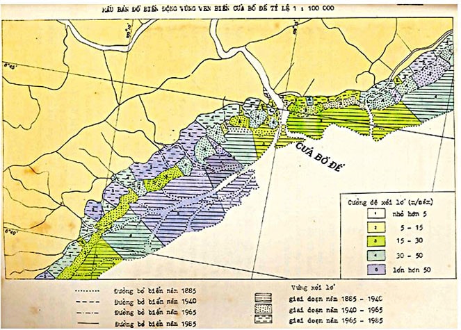 Bồi và lở ở Cà Mau (1885 - 1985) (a) Bồi ở Mũi Cà Mau; (b) Xói lở ở phía Đông