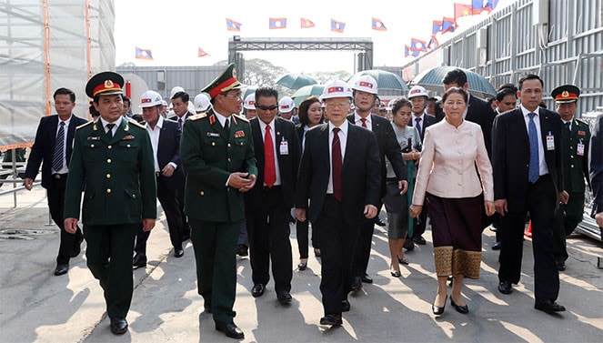 Tổng Bí thư, Chủ tịch Nước Nguyễn Phú Trọng thăm công trình xây dựng Nhà Quốc hội Lào Ảnh: Trí Dũng