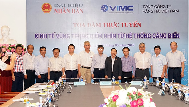 Các đại biểu tại tọa đàm Ảnh: Duy Thông
