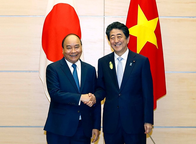 Thủ tướng Chính phủ Nguyễn Xuân Phúc và Thủ tướng Nhật Bản Shinzo Abe Ảnh: Thống Nhất