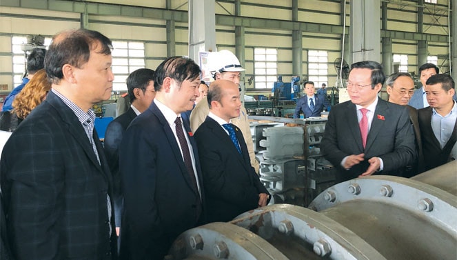 Phó Chủ tịch Quốc hội Phùng Quốc Hiển và Đoàn công tác của Quốc hội khảo sát Công ty Cổ phần Cơ khí số 1 Hà Nội ngày 27.3.2019