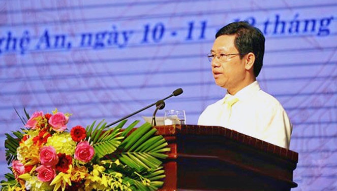 Phó Bí thư Thường trực Tỉnh ủy, Chủ tịch HĐND tỉnh Nghệ An Nguyễn Xuân Sơn phát biểu khai mạc kỳ họp