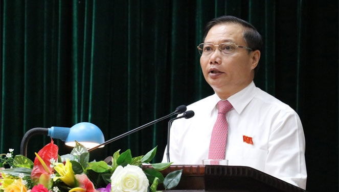 Chủ tịch HĐND tỉnh Ninh Bình Trần Hồng Quảng phát biểu khai mạc kỳ họp