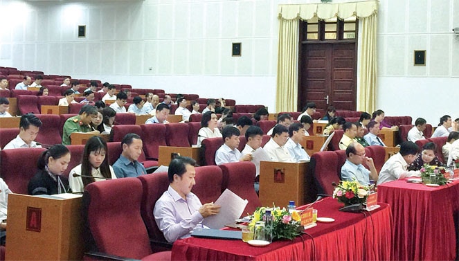 Các đại biểu tham dự Kỳ họp thứ 10, HĐND tỉnh Lai Châu Khóa XIV Ảnh: Tường Vy