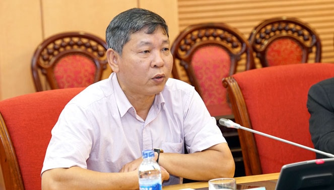 Phó Chủ nhiệm Ủy ban Về các vấn đề xã hội của Quốc hội Nguyễn Hoàng Mai