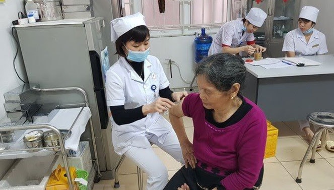 Tiêm phòng bệnh dại cho bệnh nhân tại Trung tâm kiểm soát bệnh tật Thái Nguyên Nguồn: ITN