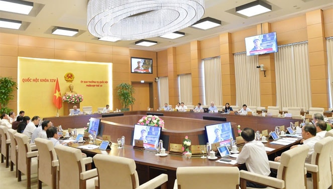Toàn cảnh phiên họp Ảnh: Quang Khánh