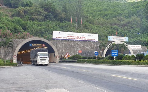 Năm 2020, những nhức nhối về điểm đen tai nạn giao thông tại đèo Hải Vân sẽ được giảm thiểu tối đa khi ống hầm thứ 2 đi vào hoạt động