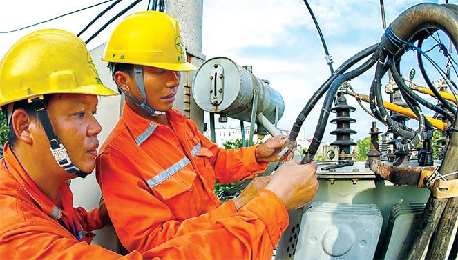 EVN huy động cả nguồn điện chạy dầu giá cao Nguồn: ITN