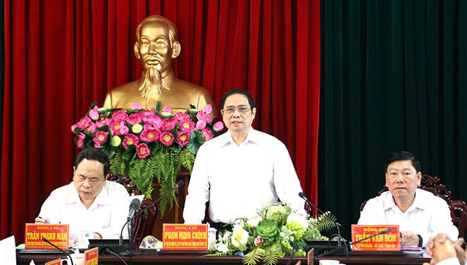 Ủy viên Bộ Chính trị, Trưởng ban Tổ chức Trung ương Phạm Minh Chính phát biểu tại buổi làm việc