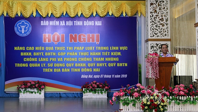 Giám đốc BHXH tỉnh Đồng Nai phát biểu tại Hội nghị Ảnh: Tiến Dũng