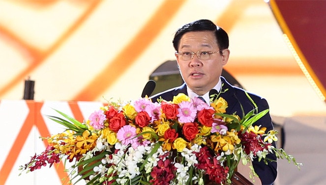 Phó Thủ tướng Vương Đình Huệ phát biểu chỉ đạo tại buổi lễ