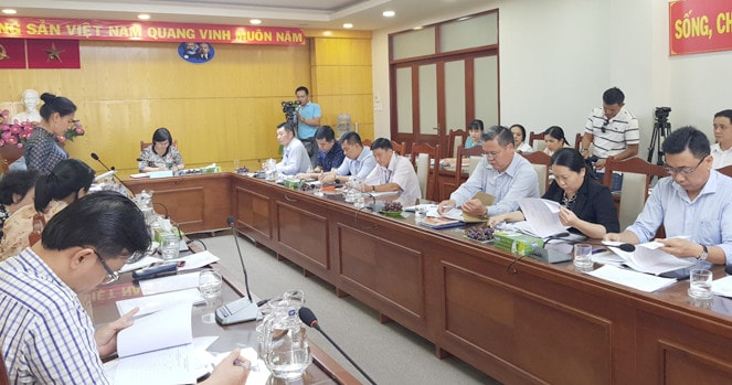 Đoàn ĐBQH TP Hồ Chí Minh khảo sát tại UBND quận 12