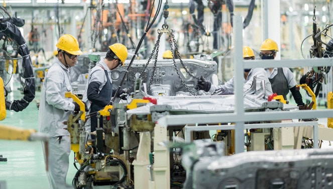 Dây chuyền sản xuất của nhà máy Thaco Mazda tại Khu kinh tế mở Chu Lai Nguồn: ITN