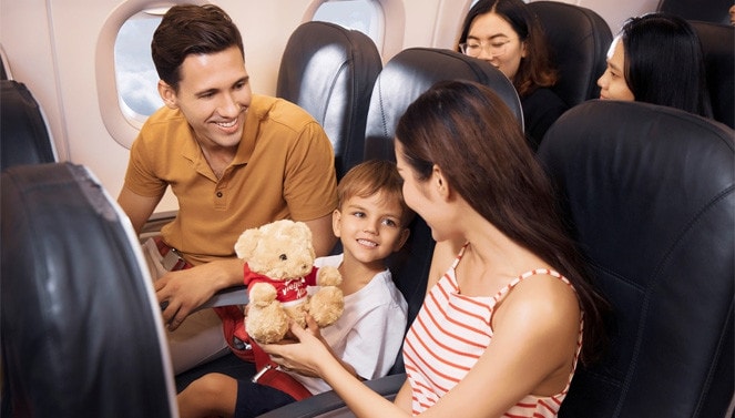 Vietjet lan tỏa yêu thương trên mỗi chuyến bay