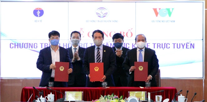 Bộ Thông tin và Truyền thông, Bộ Y tế, Đài Tiếng nói Việt Nam ký kết biên bản phối hợp hoạt động triern khai nền tảng ứng dụng VOV BACSI24