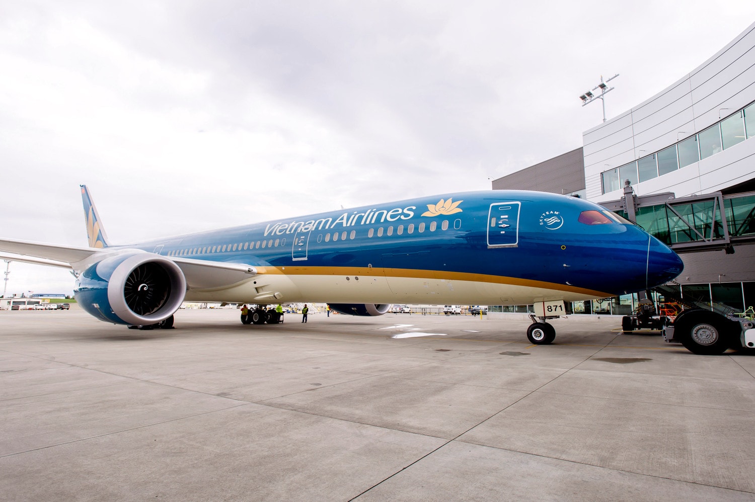 Khách bay VNAXPRESS được phục vụ cửa lên tàu bay riêng có ống lồng