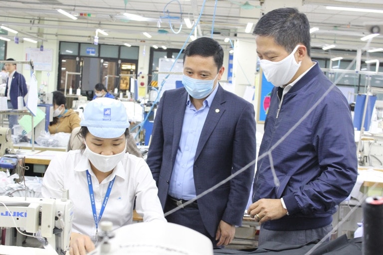 Covid-19 ảnh hưởng đến hàng chục triệu người lao động