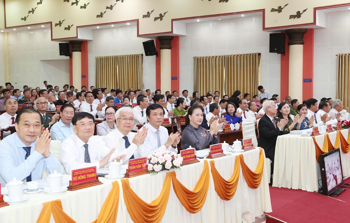 Chủ tịch Quốc hội Nguyễn Thị Kim Ngân dự Kỳ họp thứ 12, HĐND tỉnh Bình Phước nhiệm kỳ 2016 - 2021. (Ảnh: Trọng Đức- TTXVN)