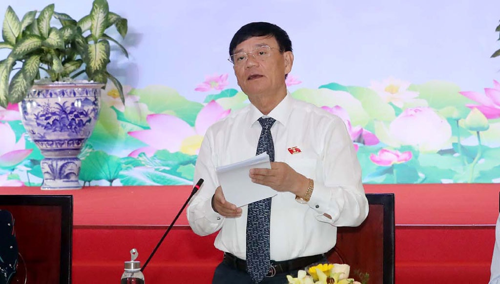 Trưởng Ban Công tác đại biểu Trần Văn Túy Phát biểu đề dẫn tại Hội nghị