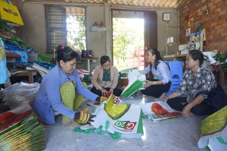May gia công, góp phần giải quyết việc làm tại chỗ cho lao động nông thôn Nguồn: ITN