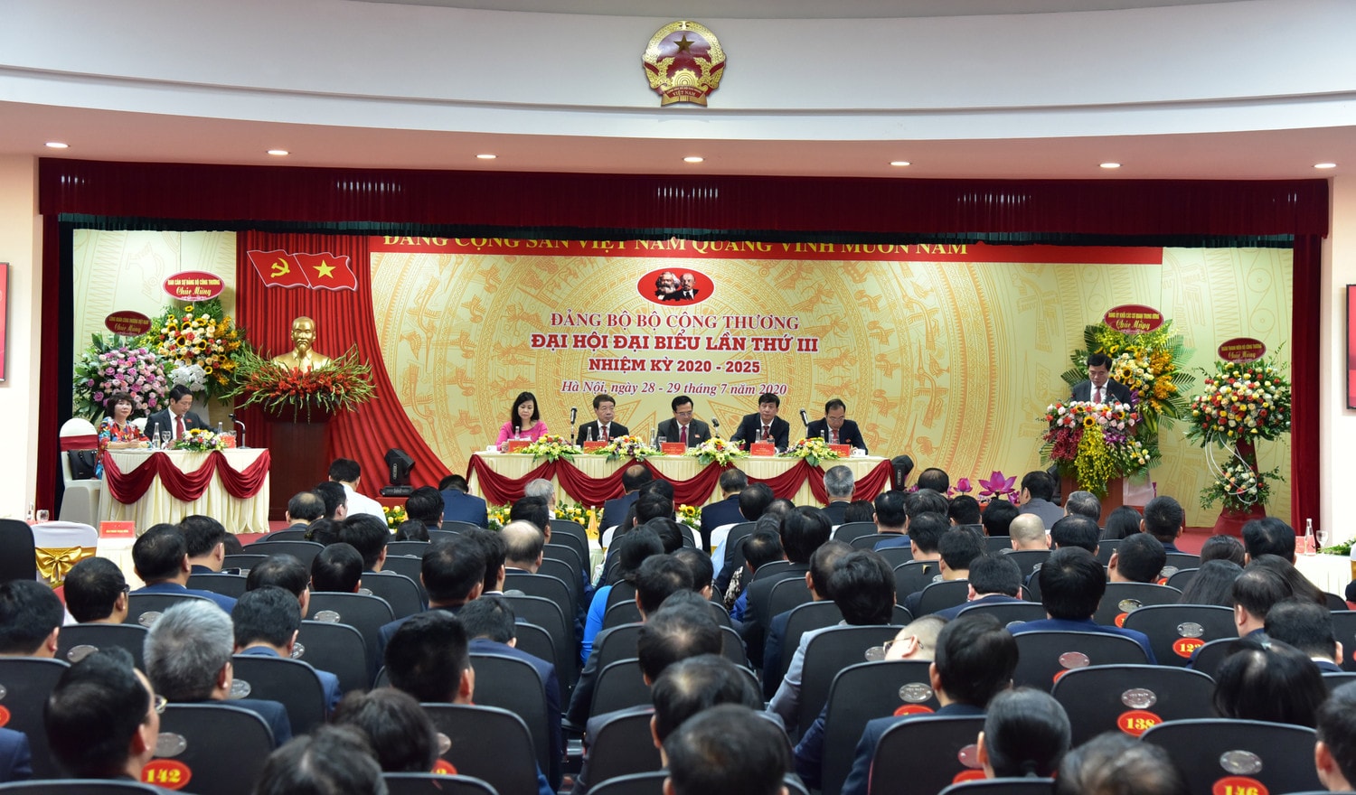 Toàn cảnh Đại hội Toàn cảnh Đại hội