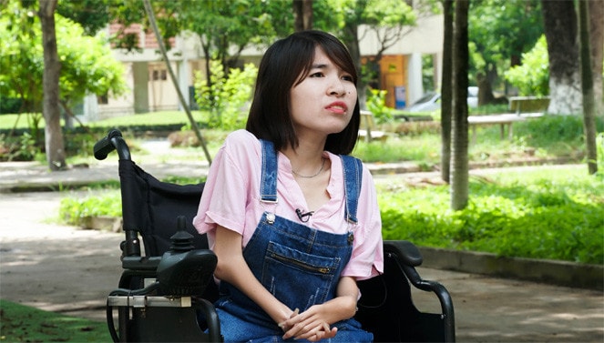 Huyền luôn mang trong mình tinh thần sống lạc quan, truyền đi nguồn sống tích cực