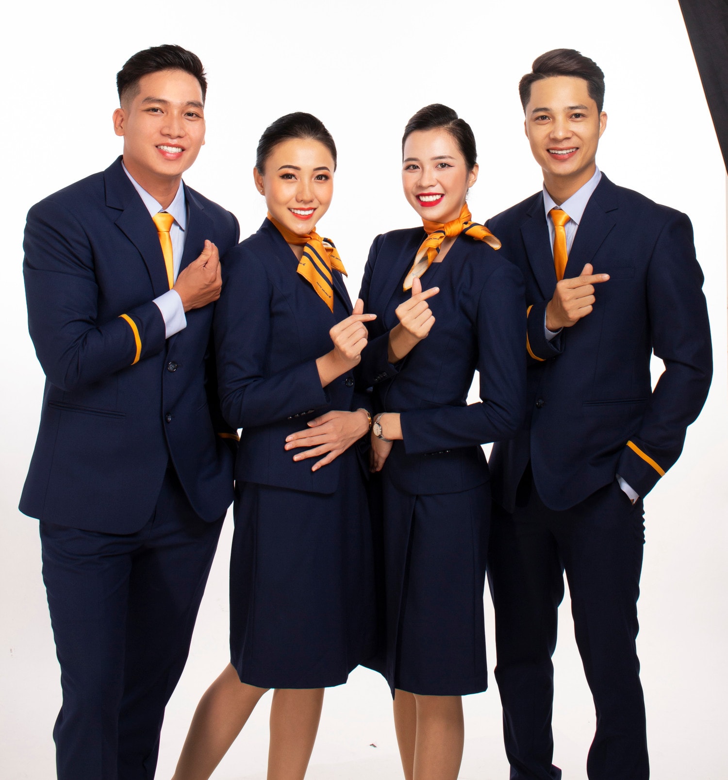Đồng phục tiếp viên mới của hãng hàng không Pacific Airlines. 