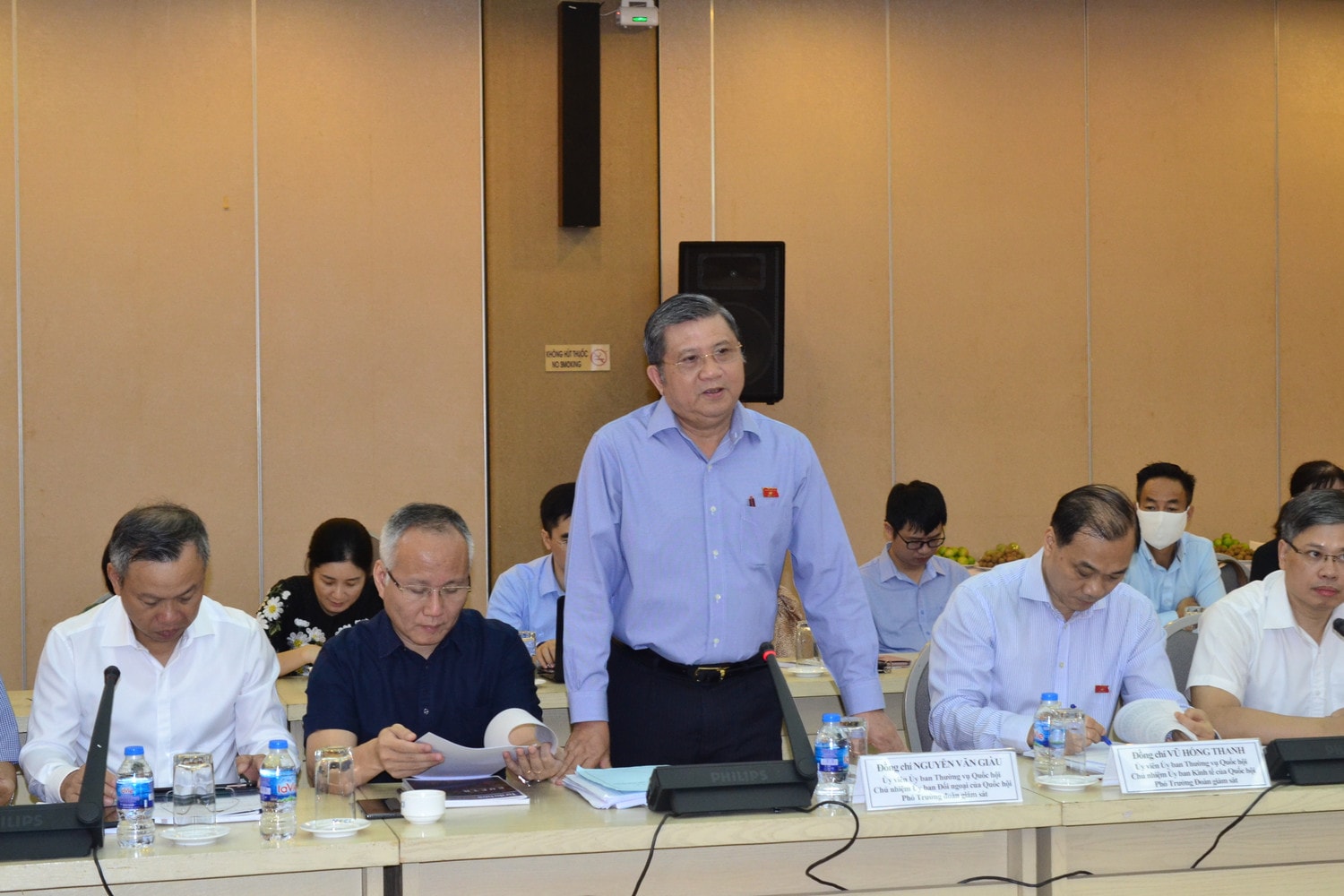 Chủ nhiệm Ủy ban Đối ngoại, Phó trưởng Đoàn giám sát Nguyễn Văn Giàu phát biểu tại cuộc làm việc Ảnh: T.Chi