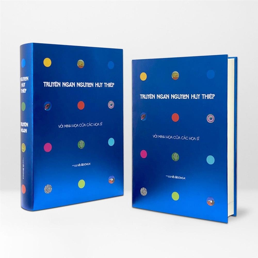Bìa sách thực hiện theo ý tưởng là một bảng màu với các chấm tròn xen kẽ những trích đoạn tranh minh họa của 13 họa sĩ đương đại