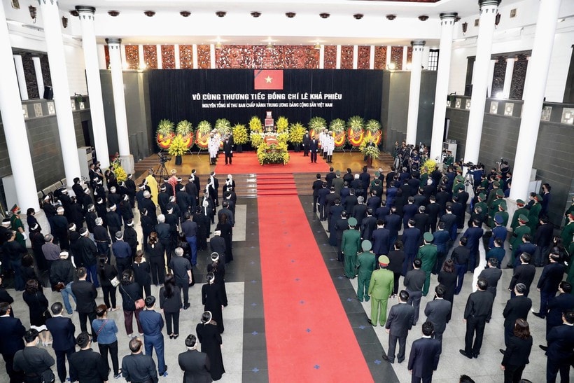 Lễ truy điệu nguyên Tổng Bí thư Lê Khả Phiêu được cử hành trọng thể tại Nhà tang lễ quốc gia theo nghi thức quốc tang