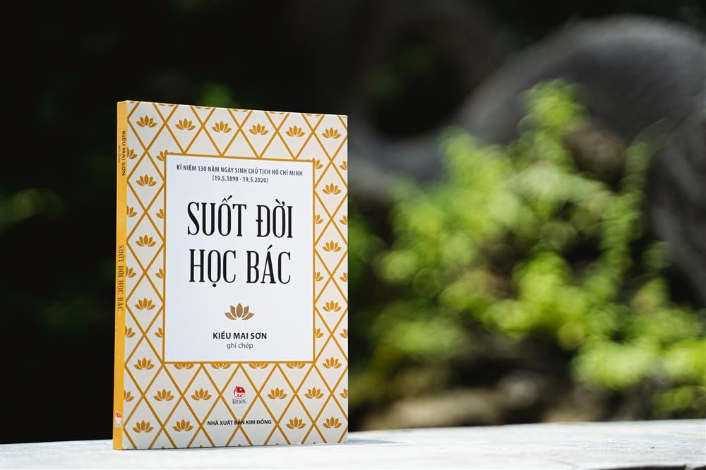 Giáo dục truyền thống cách mạng qua những trang sách ảnh 1