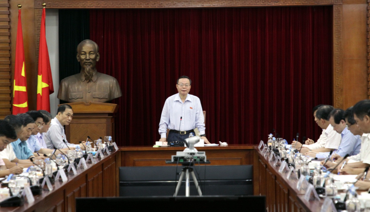 Phó Chủ tịch Quốc hội Phùng Quốc Hiển làm việc với Bộ Văn hóa, Thể thao và Du lịch ảnh 1 Phó Chủ tịch Quốc hội Phùng Quốc Hiển làm việc với Bộ Văn hóa, Thể thao và Du lịch ảnh 1
