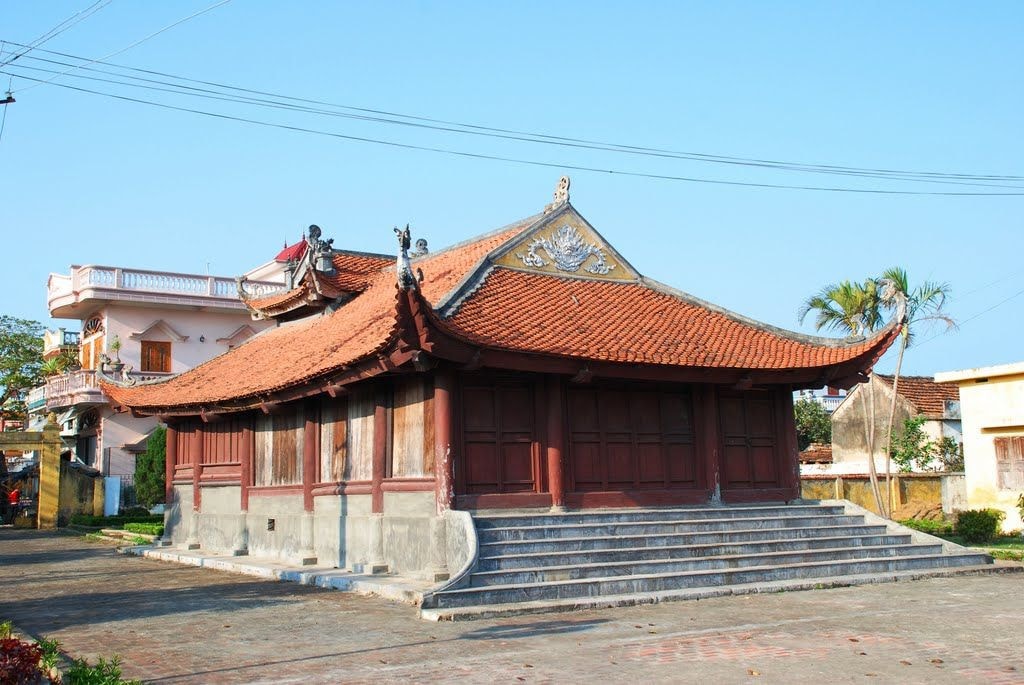 Đình Kim Sơn - Nơi ra đời chính quyền cách mạng đầu tiên của vùng duyên hải Bắc Bộ. Ảnh: Mạnh Tuân