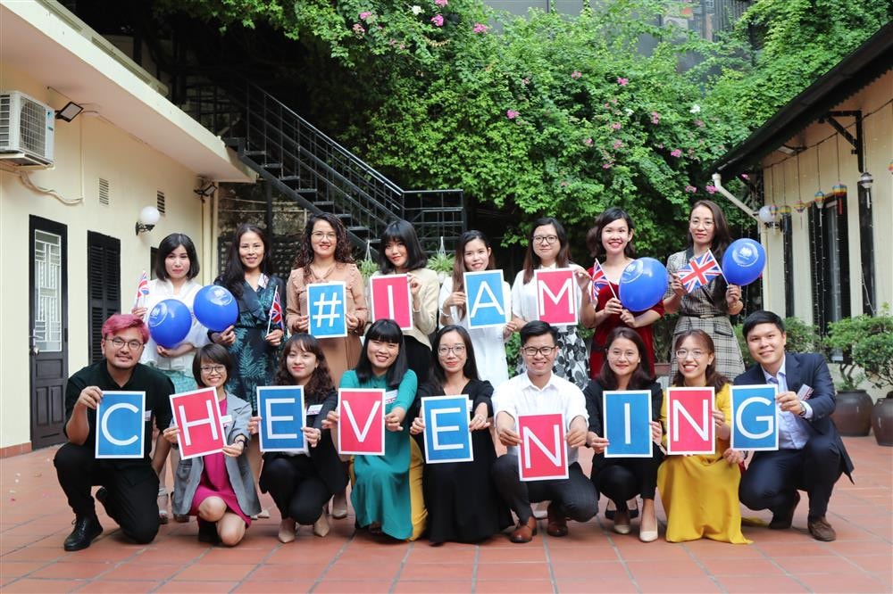 Đại sứ quán Anh tại Việt Nam công bố Chương trình học bổng Chevening năm học 2021 - 2022.