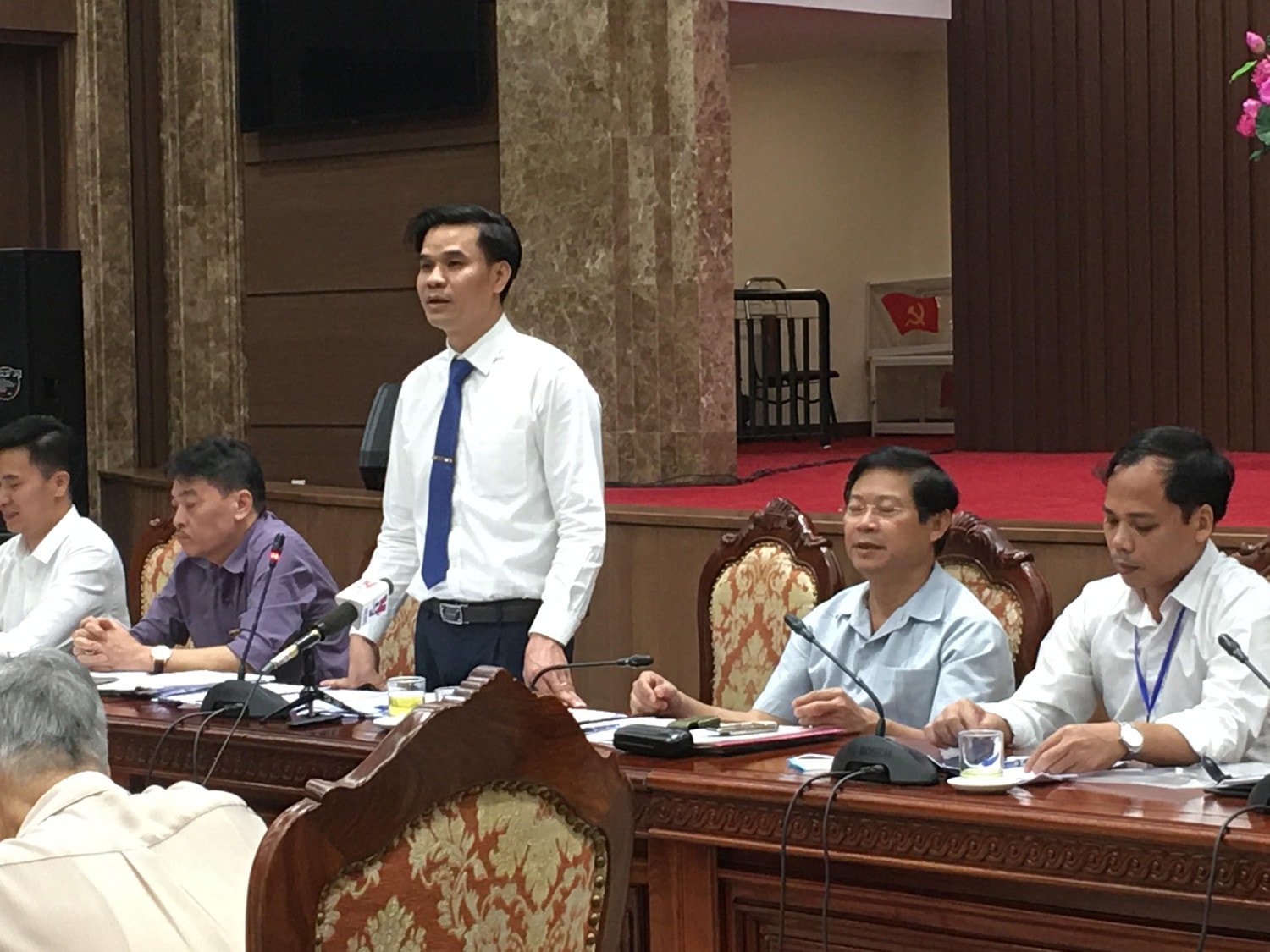 Phó Chủ tịch UBND quận Nam Từ Liêm Nguyễn Quốc Nam phát biểu tại cuộc họp báo