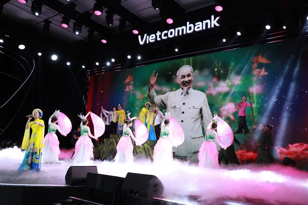Tiết mục tại Hội thi văn hóa dưới ánh sáng tư tưởng Hồ Chí Minh