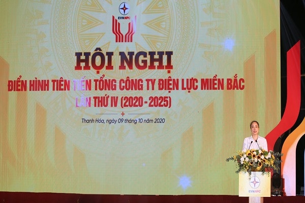 Tổng Giám đốc Đỗ Nguyệt Ánh phát biểu khai mạc hội nghị