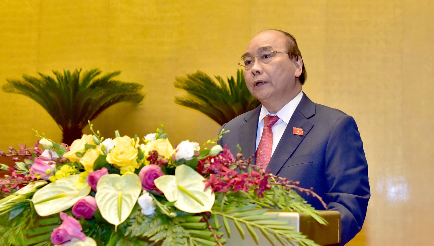 Thủ tướng Nguyễn Xuân Phúc phát biểu tại Kỳ họp thứ Mười, Quốc hội khóa XIV Ảnh: Lâm Hiển