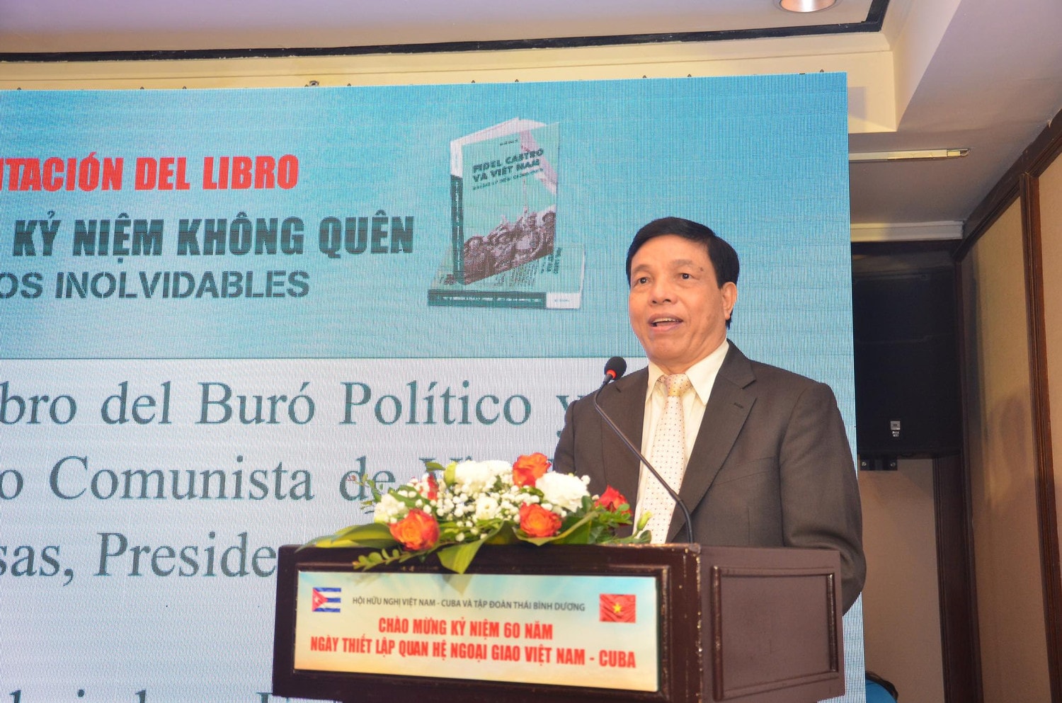 Anh hùng Lực lượng vũ trang nhân dân, đại biểu Quốc hội Khóa XIII Phan Văn Quý, Phó Chủ tịch Hội hữu nghị Việt Nam – Cuba, Chủ tịch Tập đoàn Thái Bình Dương phát biểu tại buổi lễ