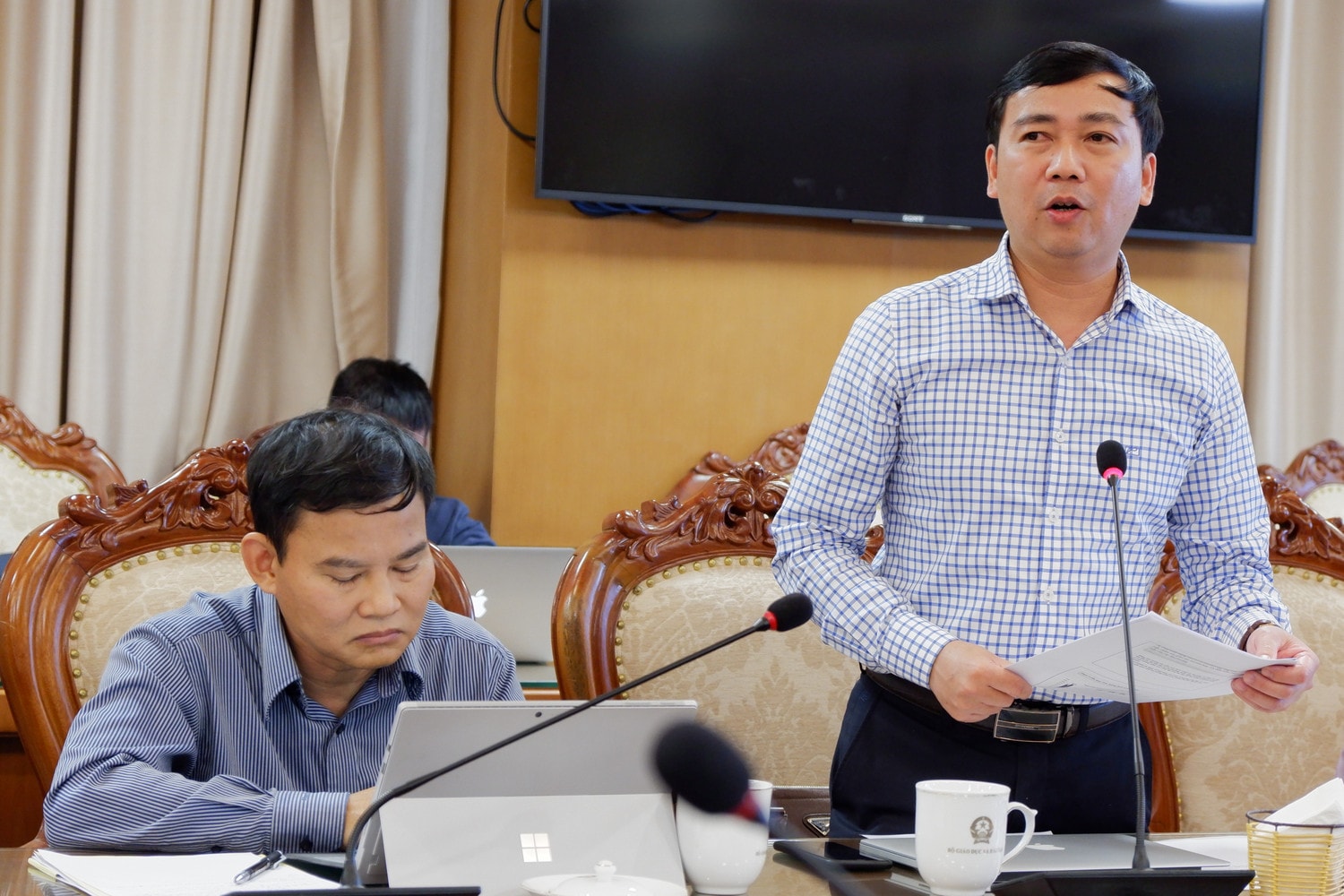 TS. Nguyễn Ngọc Hiền, thành viên Tiểu ban Giáo dục mầm non, đề nghị, cần có đánh giá tổng thể trước khi quyết định triển khai phổ cập GDMN cho trẻ 4 tuổi TS. Nguyễn Ngọc Hiền, thành viên Tiểu ban Giáo dục mầm non, đề nghị, cần có đánh giá tổng thể trước khi quyết định triển khai phổ cập GDMN cho trẻ 4 tuổi