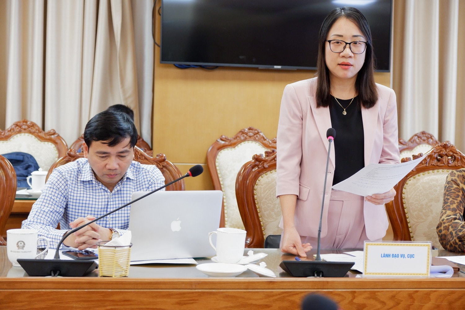 Phó Giám đốc Sở GD - ĐT Quảng Ninh Châu Hoài Thu cho biết, ngoài các chính sách của Trung ương, Quảng Ninh còn có một số chính sách đặc thù cho trẻ em và giáo viên mầm non để phủ rộng hơn các đối tượng được thụ hưởng Phó Giám đốc Sở GD - ĐT Quảng Ninh Châu Hoài Thu cho biết, ngoài các chính sách của Trung ương, Quảng Ninh còn có một số chính sách đặc thù cho trẻ em và giáo viên mầm non để phủ rộng hơn các đối tượng được thụ hưởng