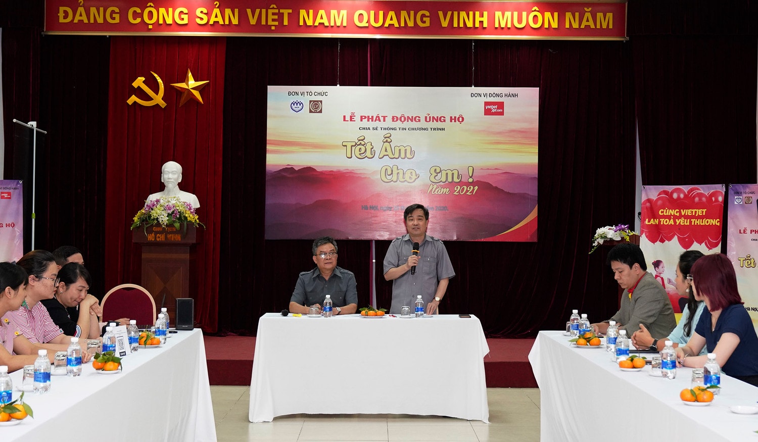 	Đại diện Hội Bảo vệ quyền trẻ em phát động chương trình Tết ấm cho em năm 2021