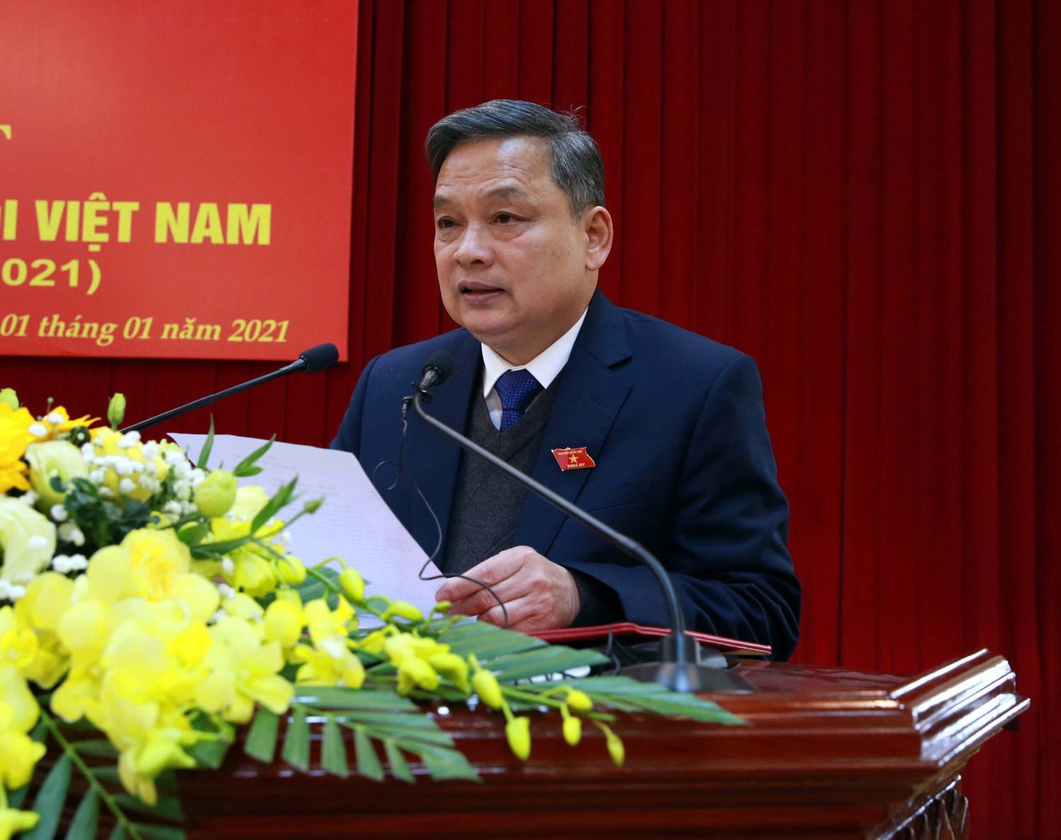 Trưởng Đoàn ĐBQH tỉnh Yên Bái Dương Văn Thống phát biểu tại cuộc Gặp mặt