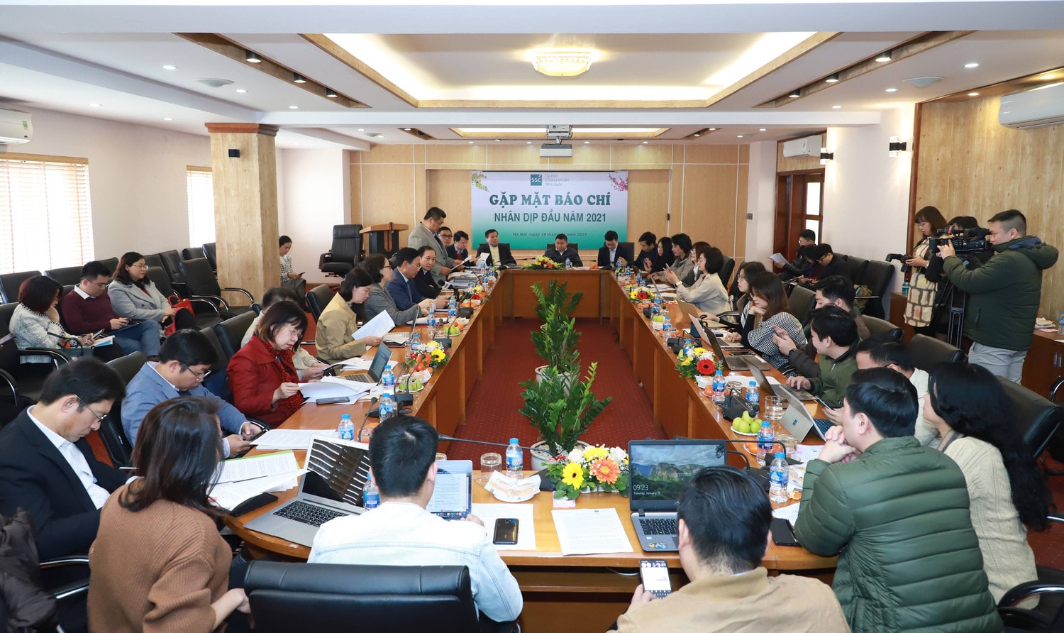 Toàn cảnh buổi gặp mặt