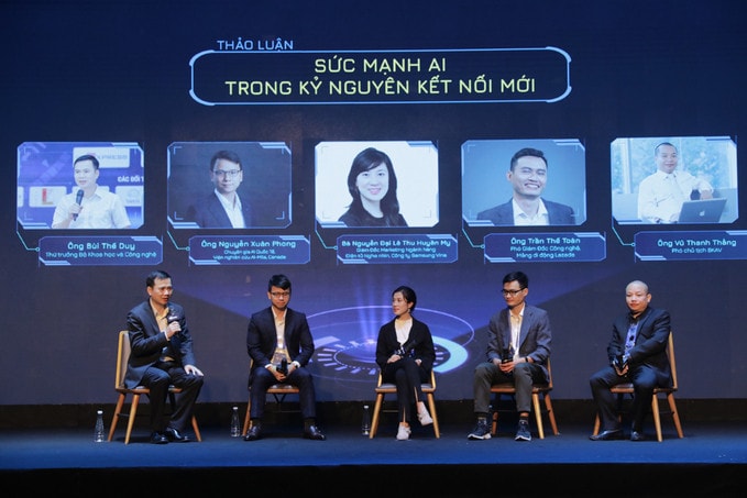 Các chuyên gia thảo luận về trí tuệ nhân tạo tại Diễn đàn Công nghệ Việt trong kỷ nguyên kết nối mới