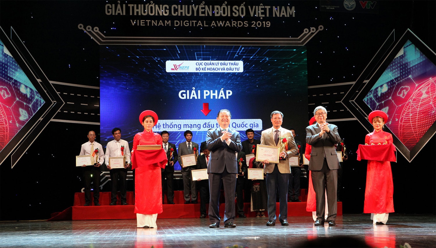 Hệ thống mạng đấu thầu quốc gia 2 năm liên tiếp được tôn vinh ở Giải thưởng Chuyển đổi số Việt Nam